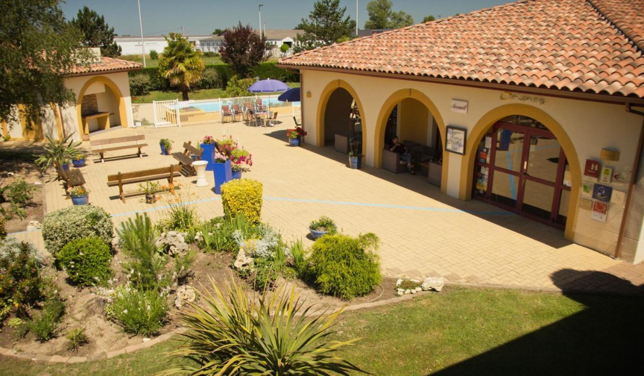 Logis Hotel Restaurant Solenca Nogaro Dış mekan fotoğraf